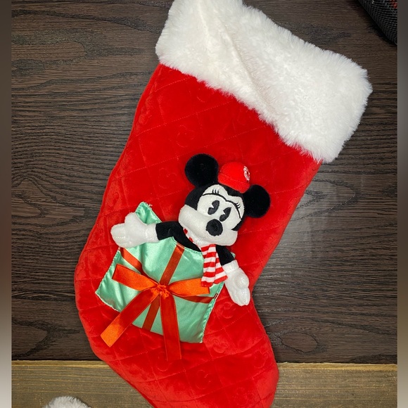Disney Mickey and Minnie plush stockings - Picture 6 of 13